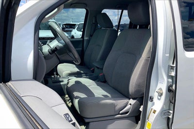 2017 Nissan Frontier SV V6