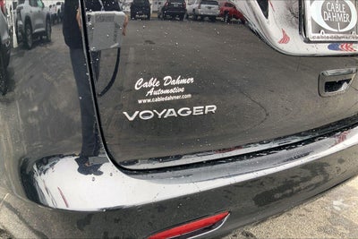 2024 Chrysler Voyager LX