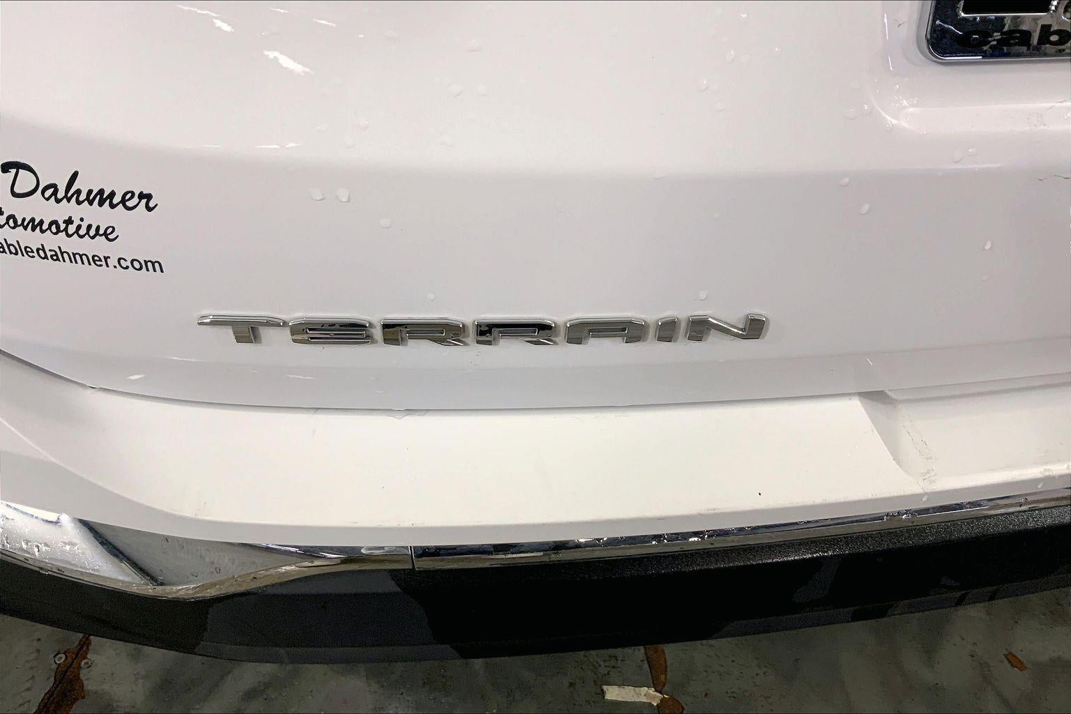 2024 GMC Terrain SLT