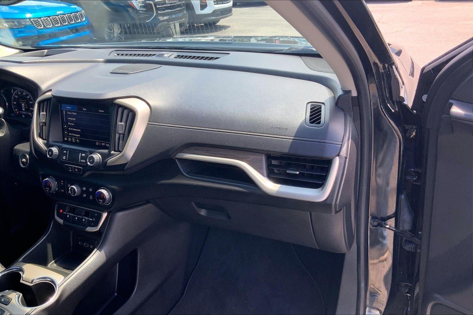 2022 GMC Terrain Denali