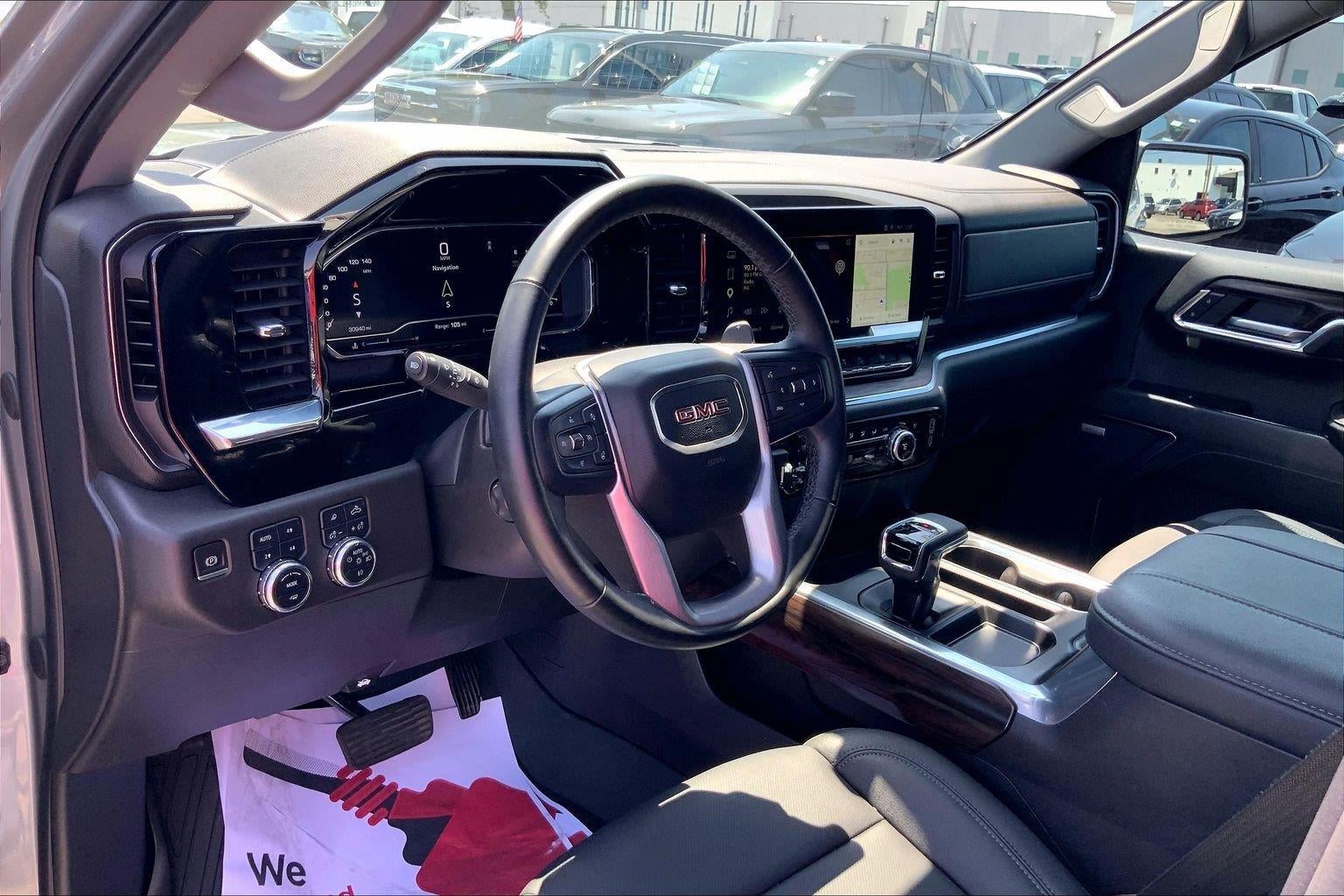 2024 GMC Sierra 1500 SLT