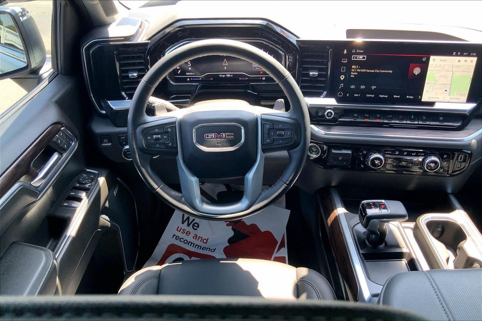 2024 GMC Sierra 1500 SLT