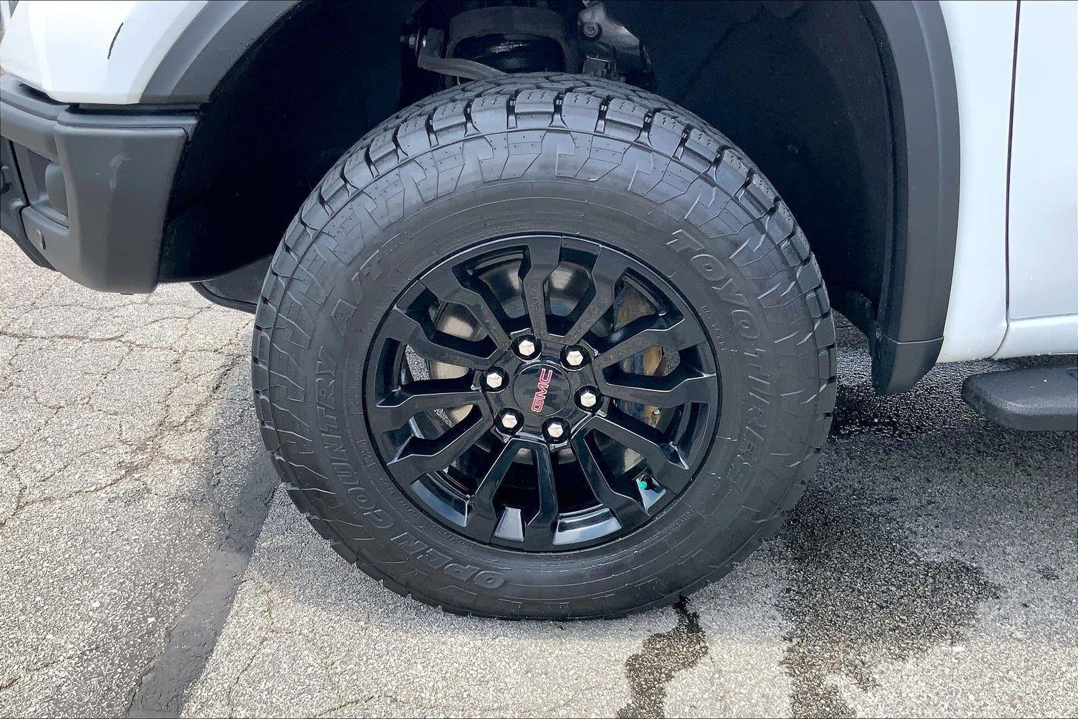 2023 GMC Sierra 1500 AT4X