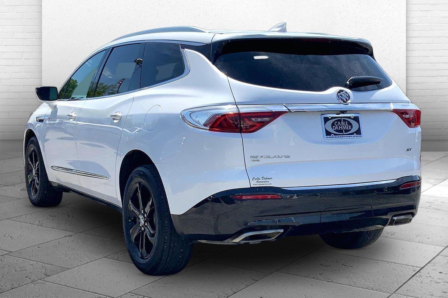 2023 Buick Enclave Essence