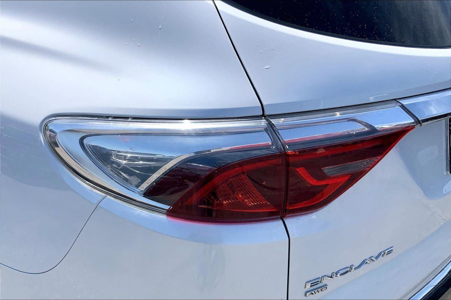 2023 Buick Enclave Essence