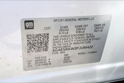 2023 Buick Enclave Essence