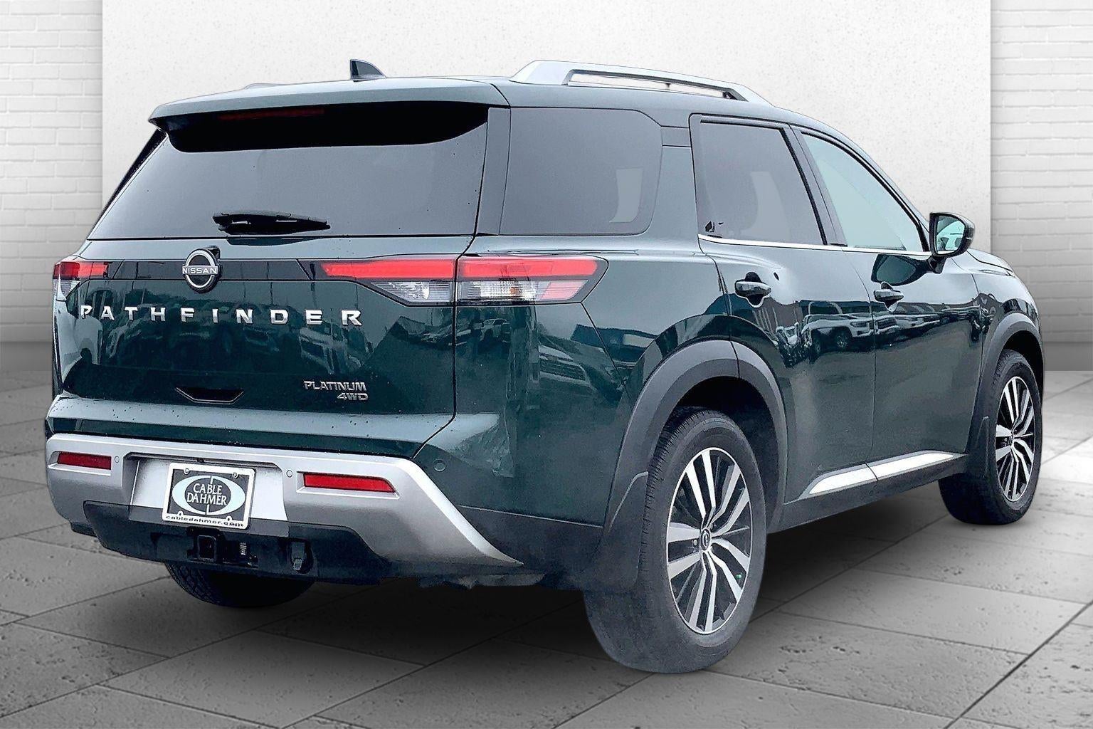2023 Nissan Pathfinder Platinum