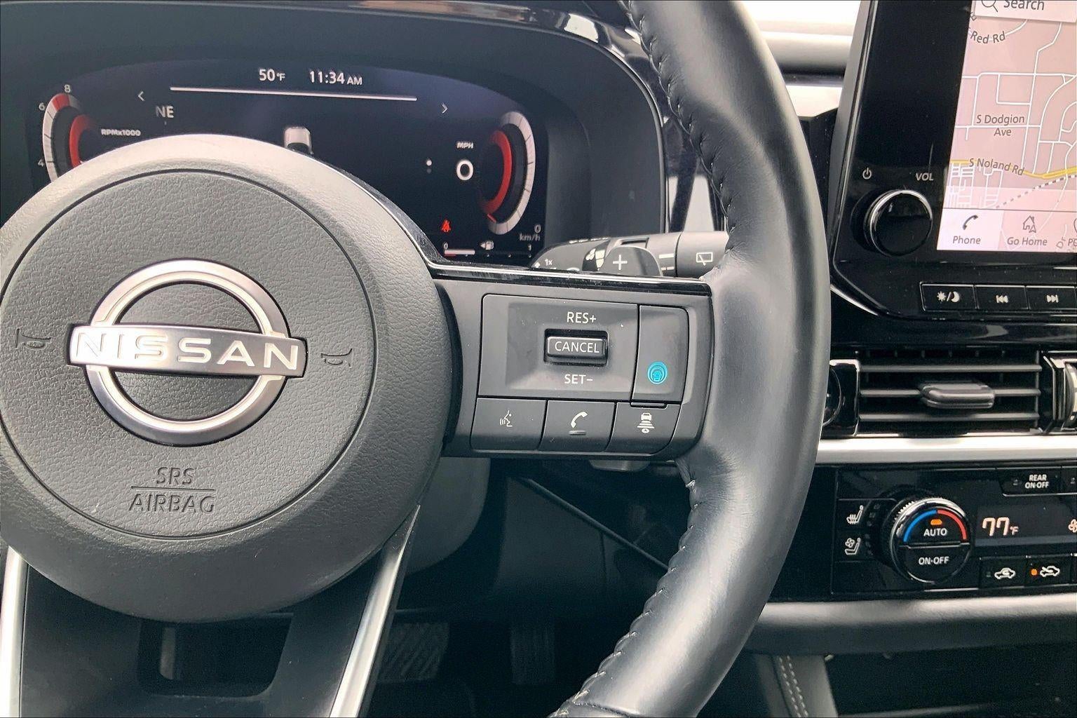 2023 Nissan Pathfinder Platinum