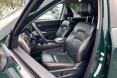 2023 Nissan Pathfinder Platinum