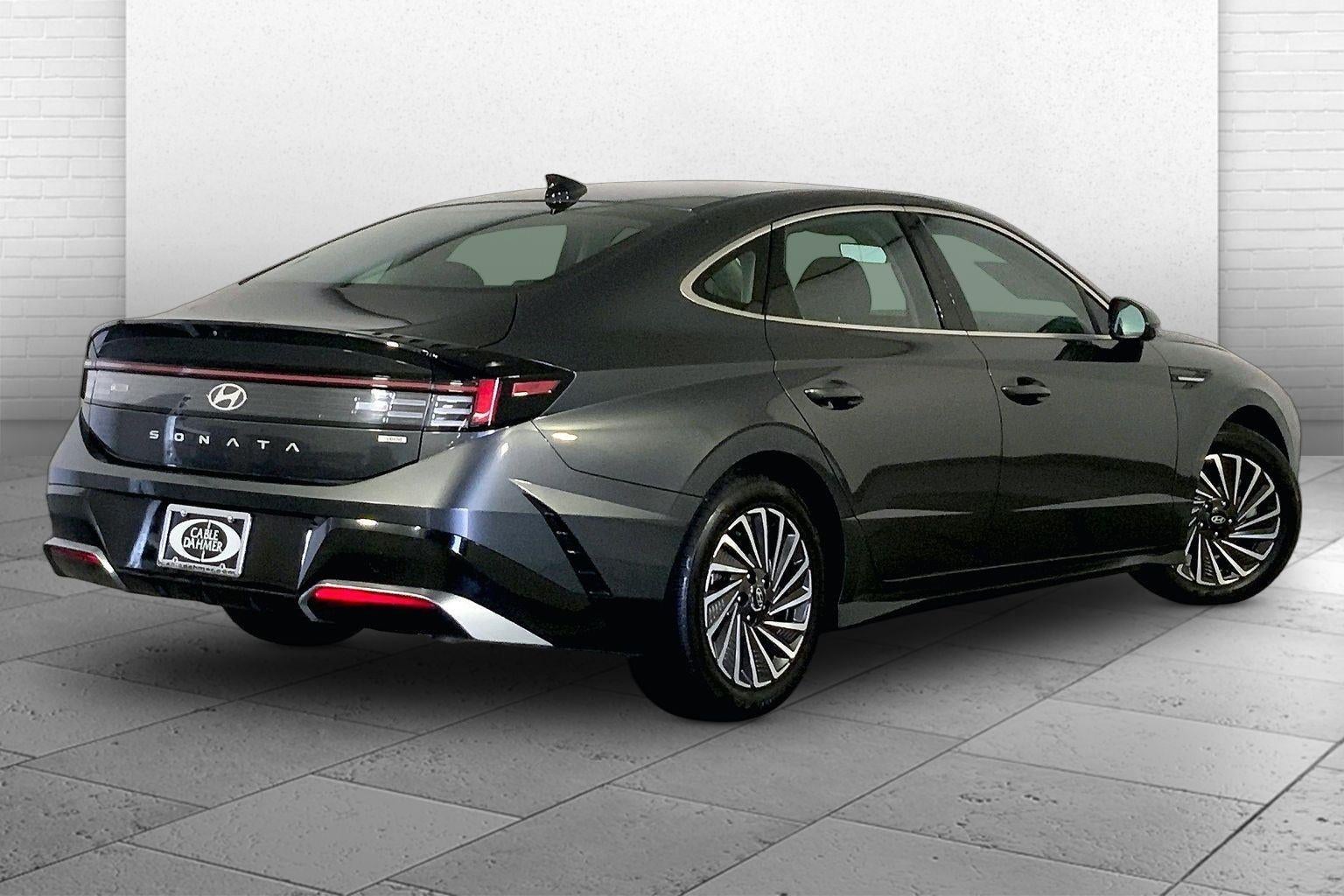 2025 Hyundai Sonata Hybrid SEL