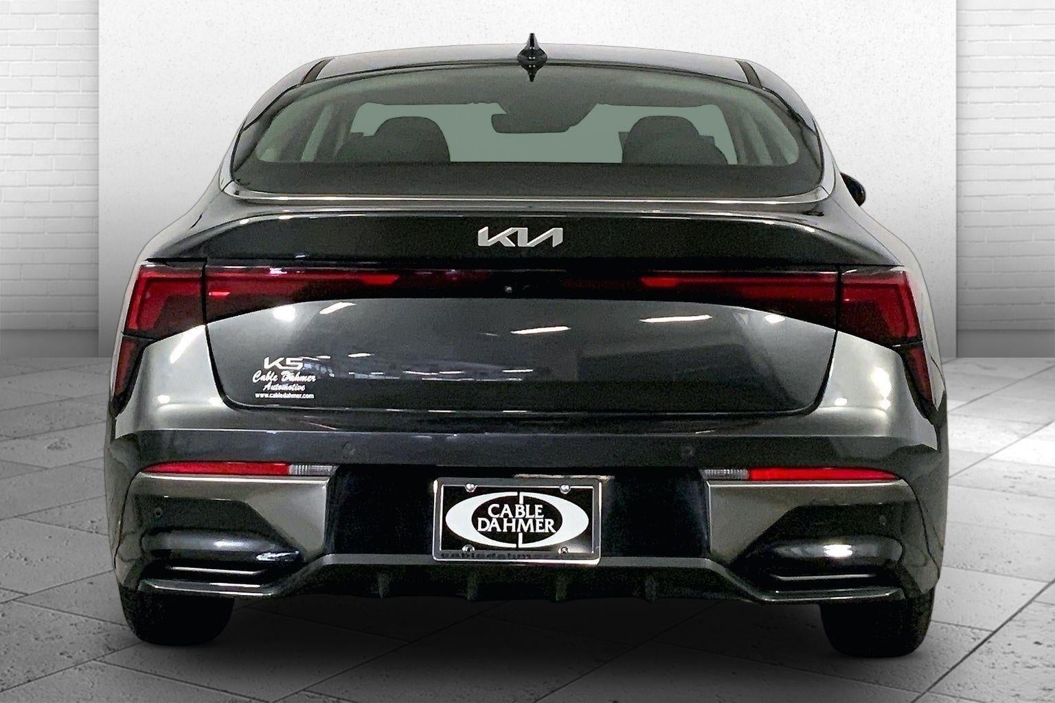 2025 Kia K5 LXS
