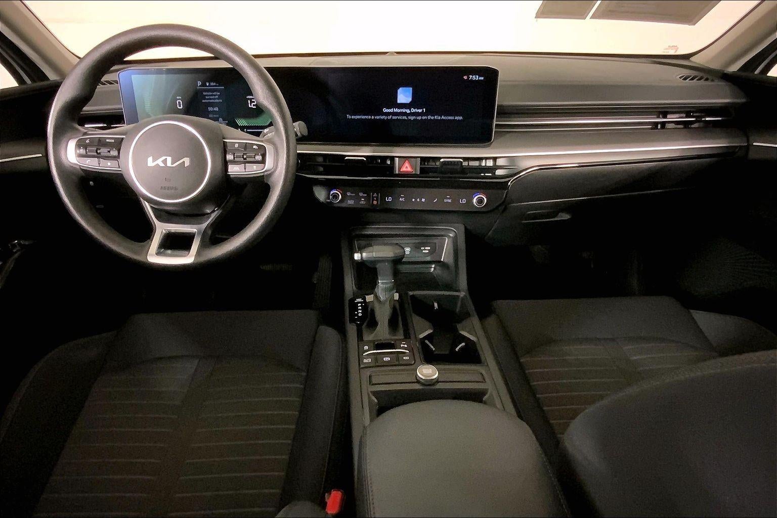 2025 Kia K5 LXS