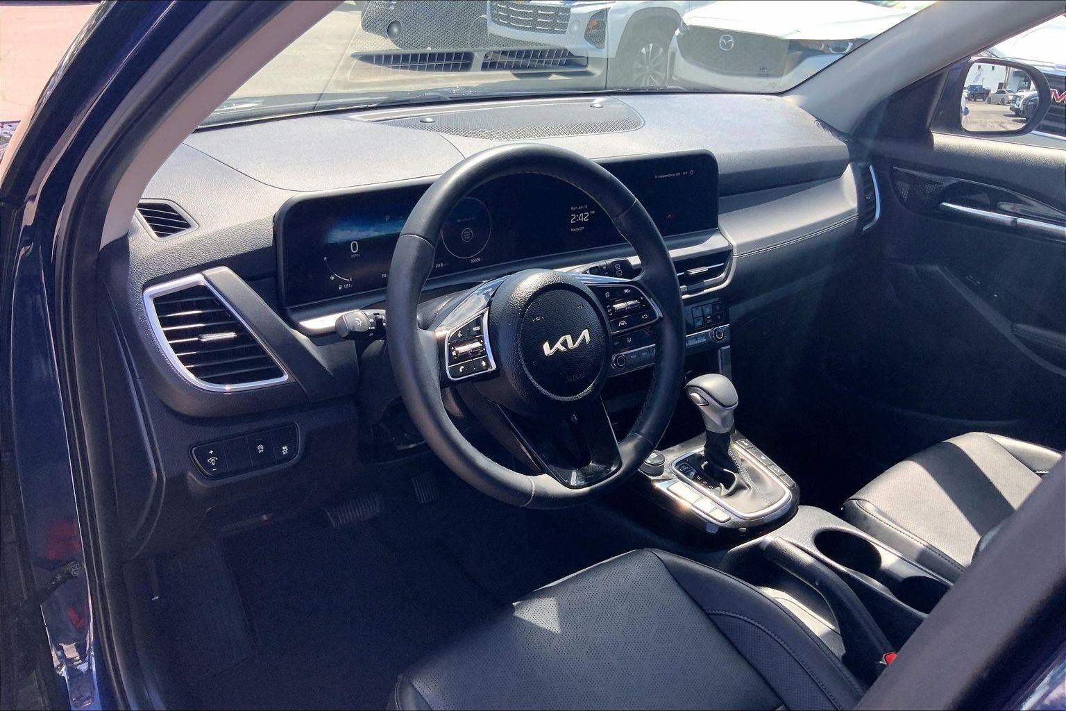 2024 Kia Seltos EX