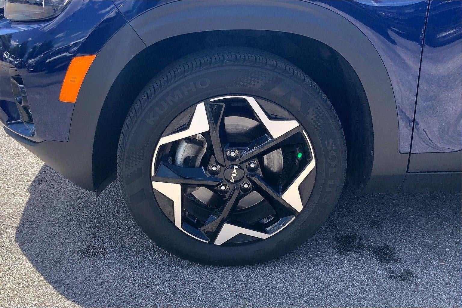 2024 Kia Seltos EX