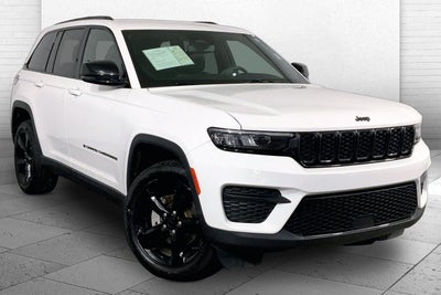 2023 Jeep Grand Cherokee Altitude