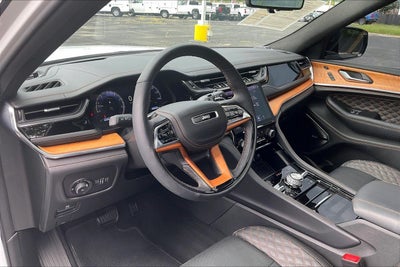 2025 Jeep Grand Cherokee Summit Reserve