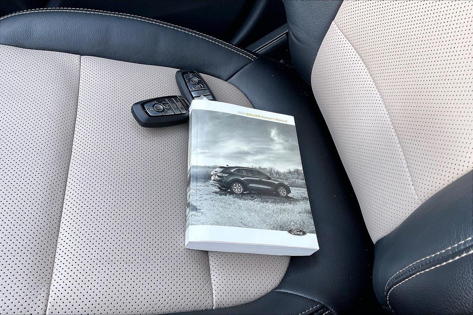 2021 Ford Escape Titanium Hybrid