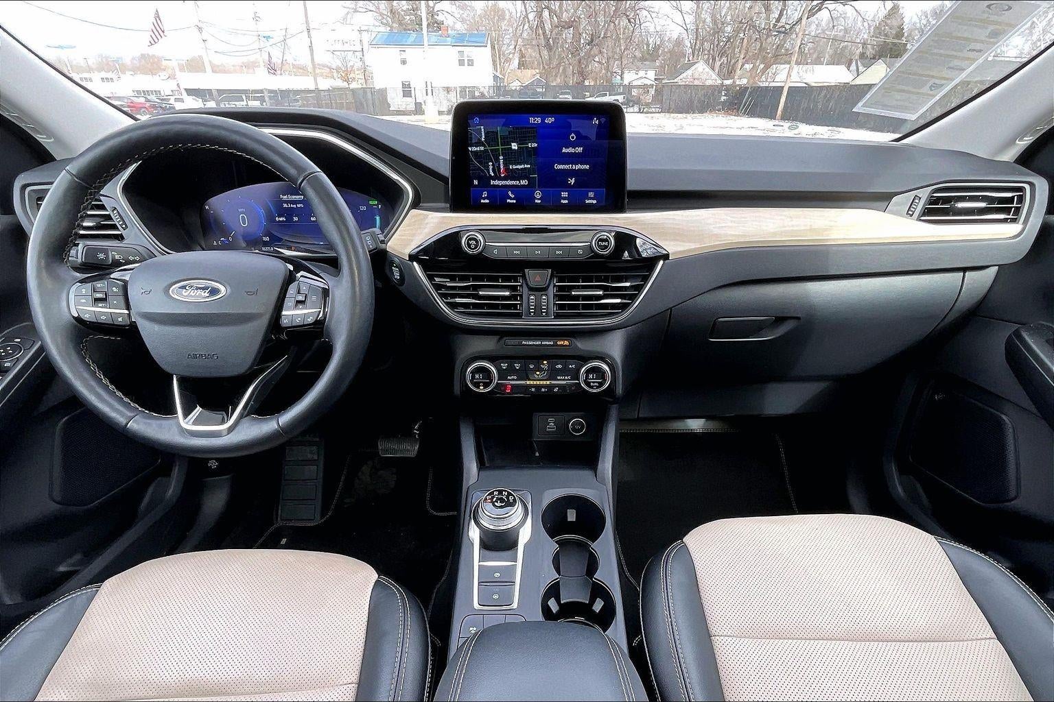 2021 Ford Escape Titanium Hybrid