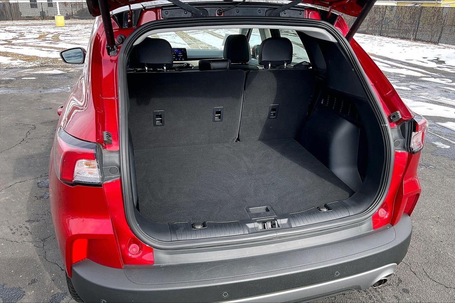 2021 Ford Escape Titanium Hybrid