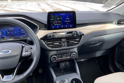 2021 Ford Escape Titanium Hybrid