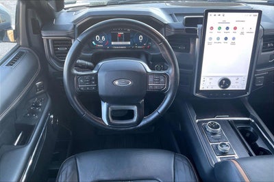 2023 Ford Expedition Platinum