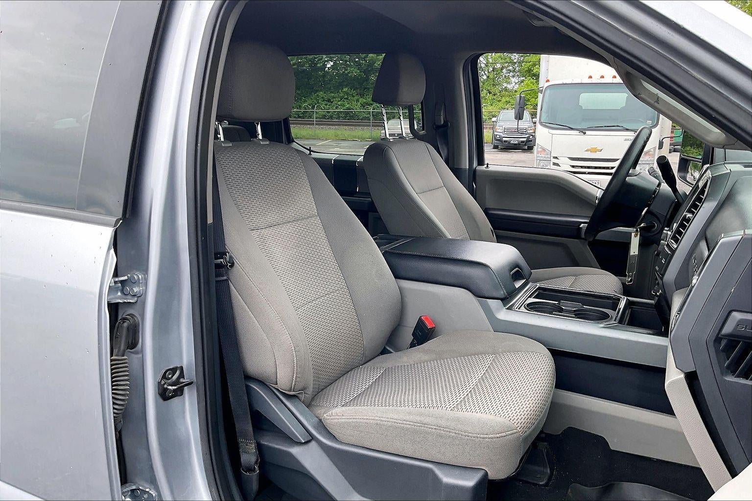 2022 Ford Super Duty F-250 SRW XL