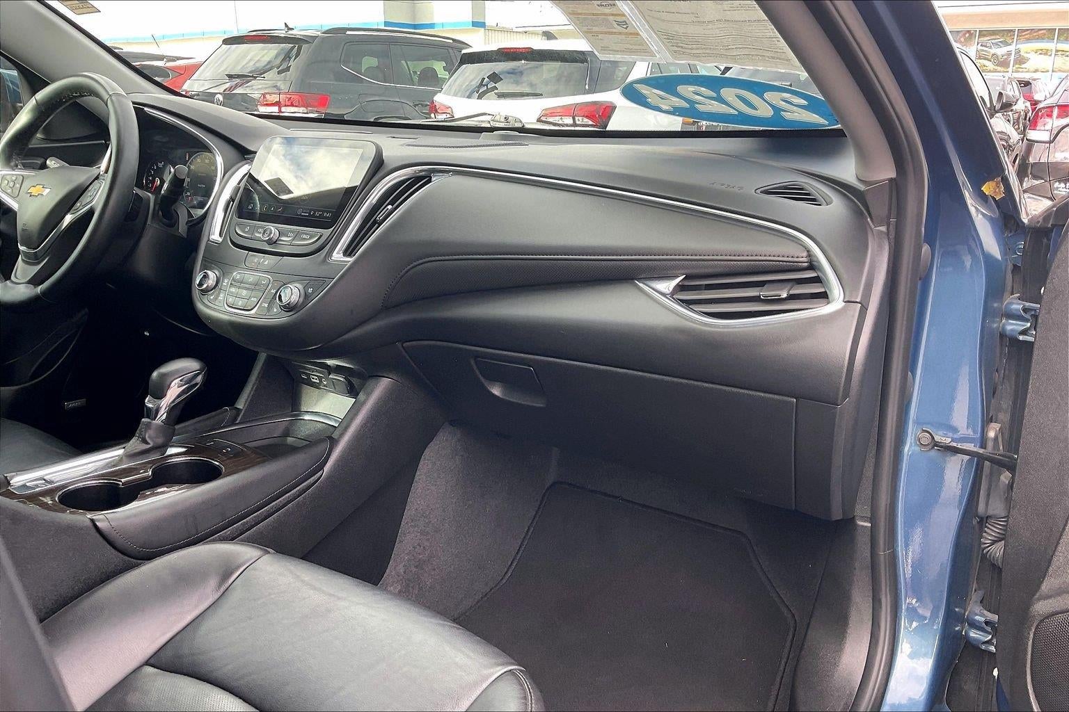 2024 Chevrolet Malibu 2LT