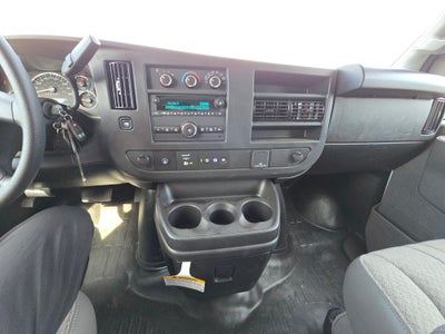 2025 Chevrolet Express Cutaway 3500 1WT