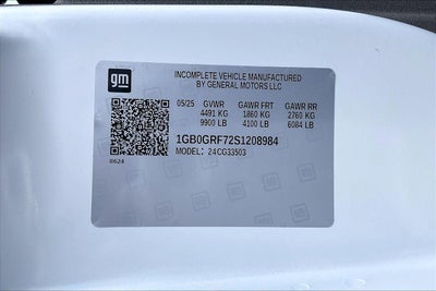 2025 Chevrolet Express Cutaway 3500 1WT