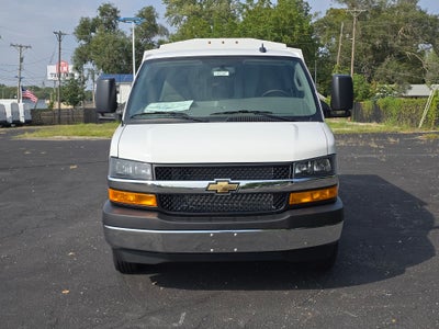 2025 Chevrolet Express Cutaway 3500 1WT