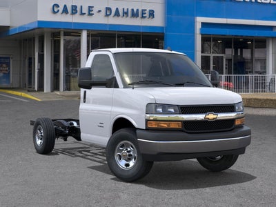 2025 Chevrolet Express Cutaway 3500 1WT