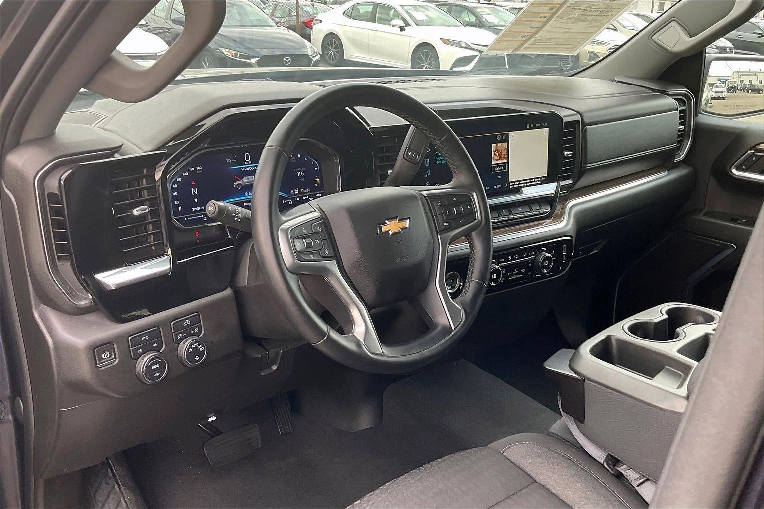 2024 Chevrolet Silverado 1500 LT (2FL)