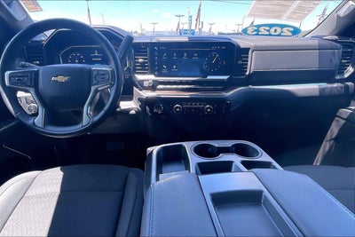 2023 Chevrolet Silverado 1500 LT (2FL)