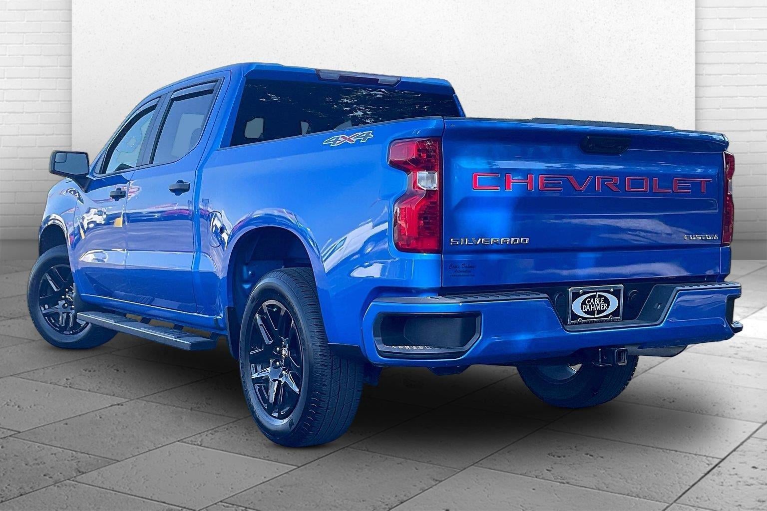 2025 Chevrolet Silverado 1500 Custom