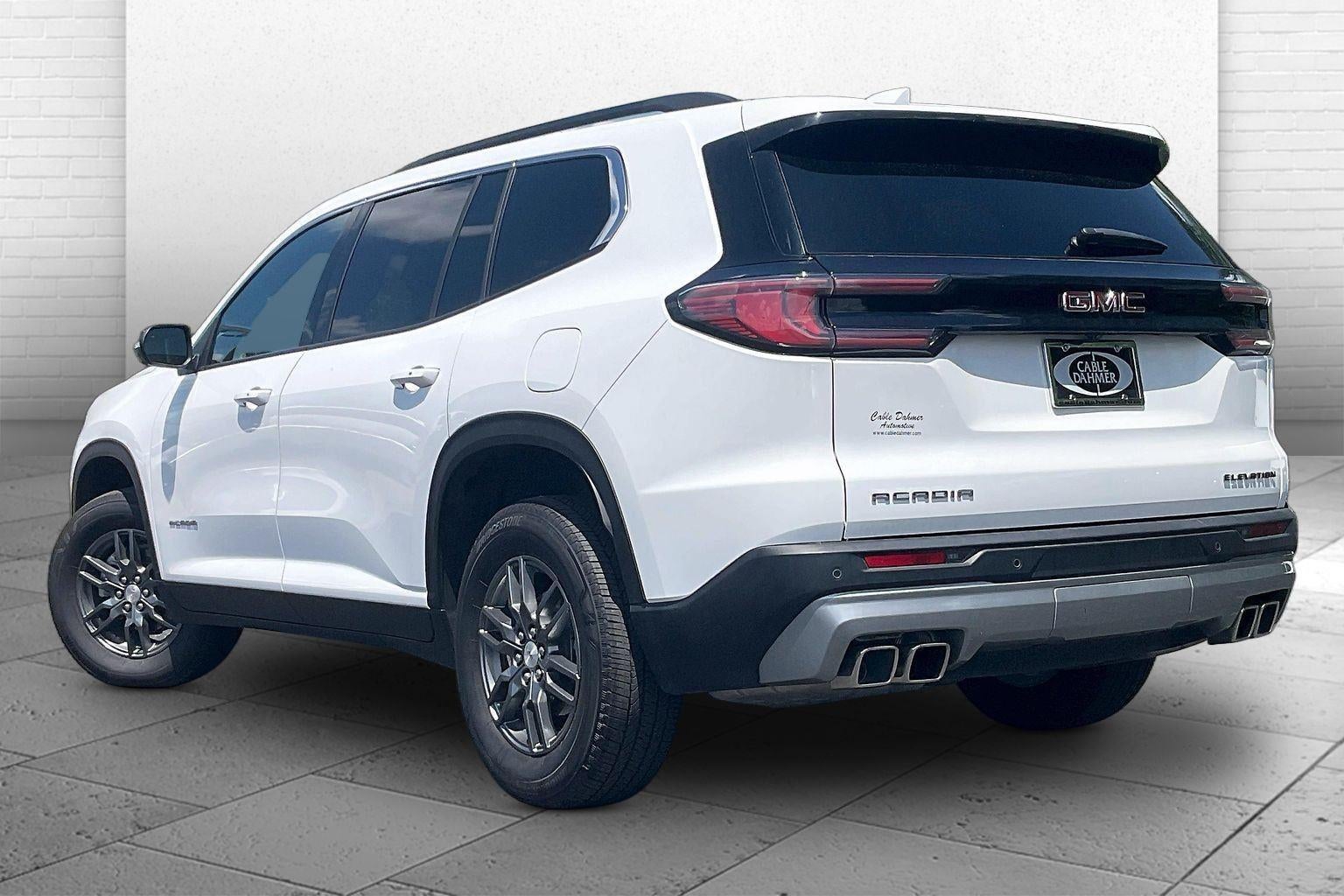 2025 GMC Acadia Elevation