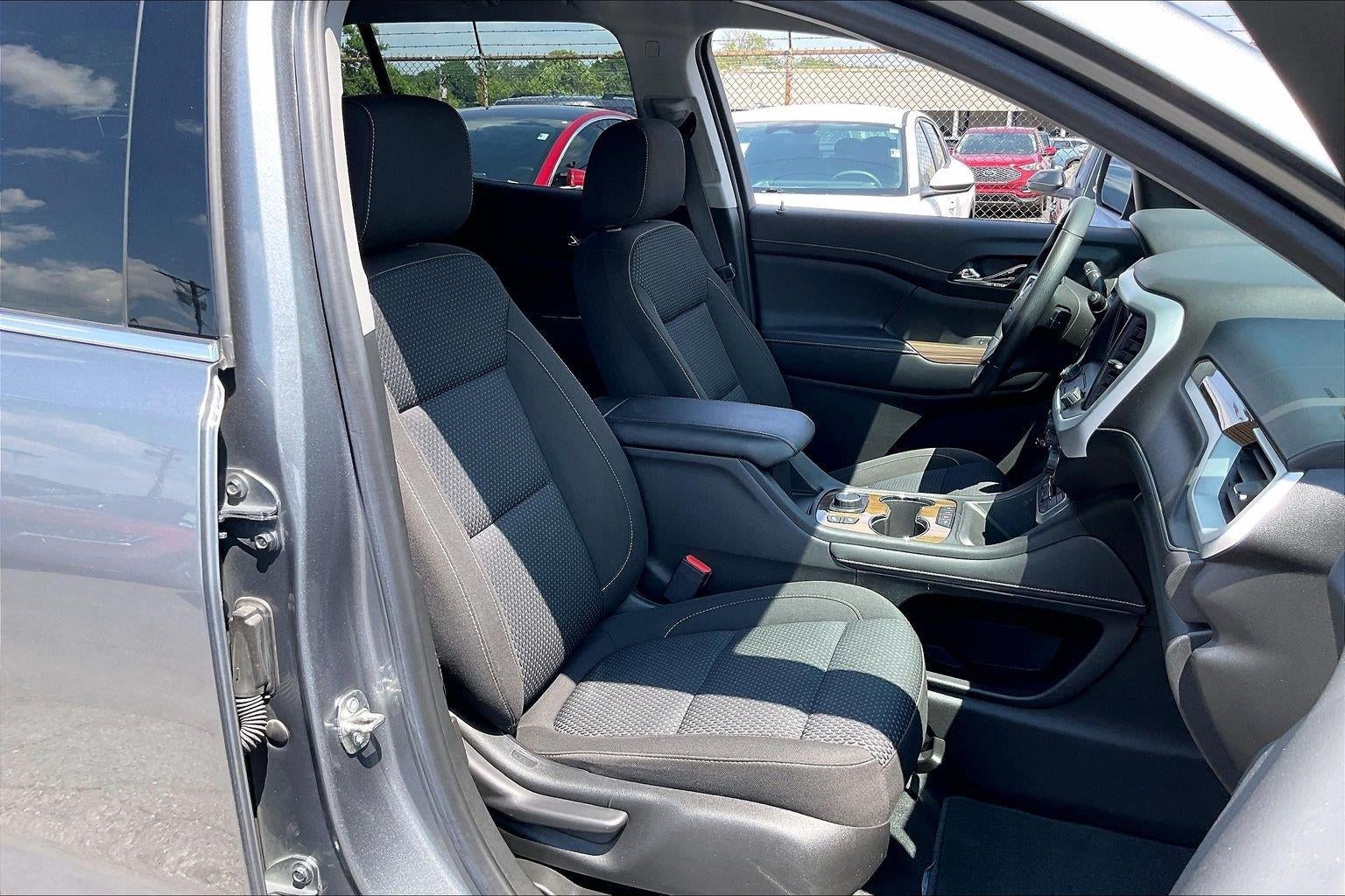 2021 GMC Acadia SLE