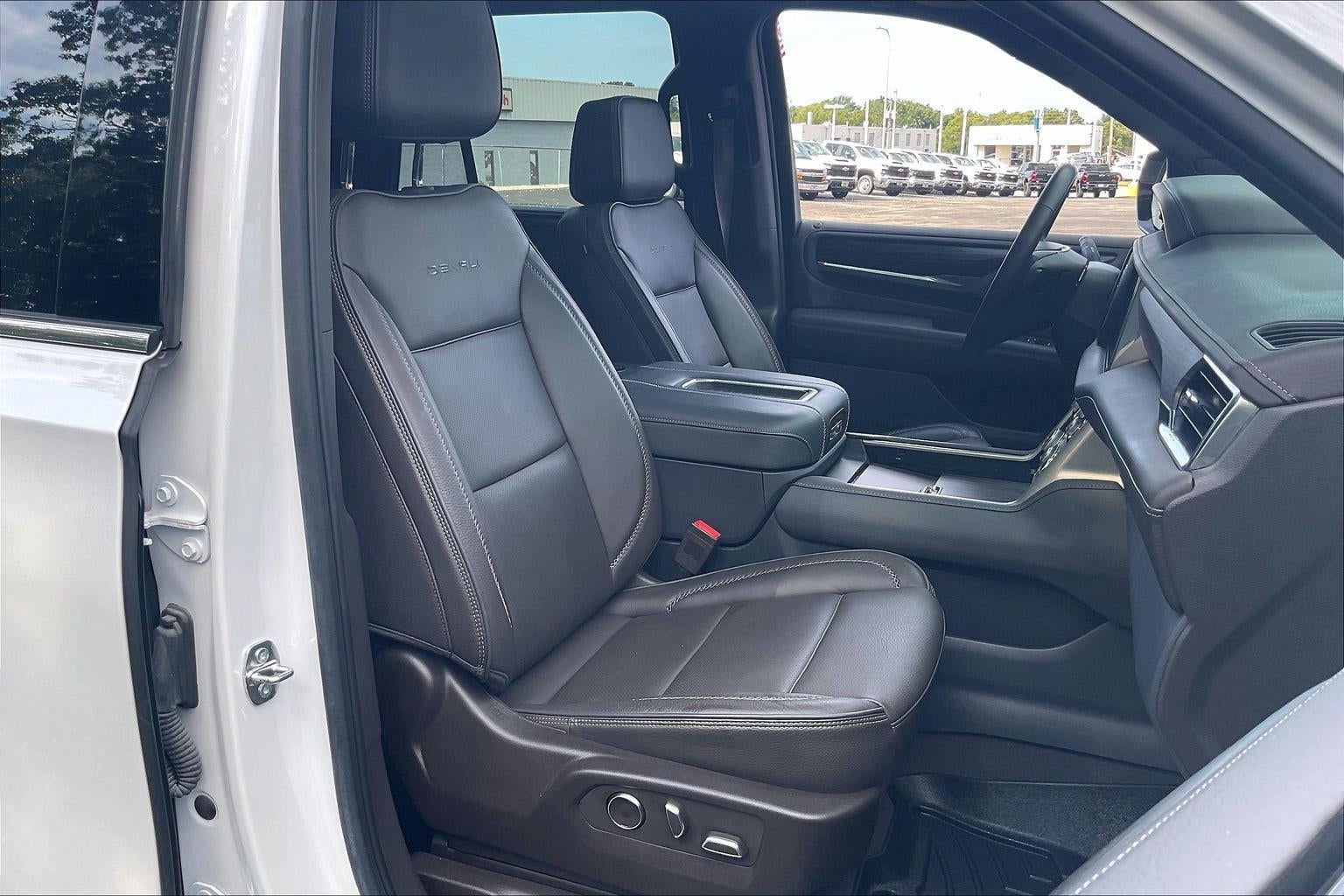 2023 GMC Yukon Denali