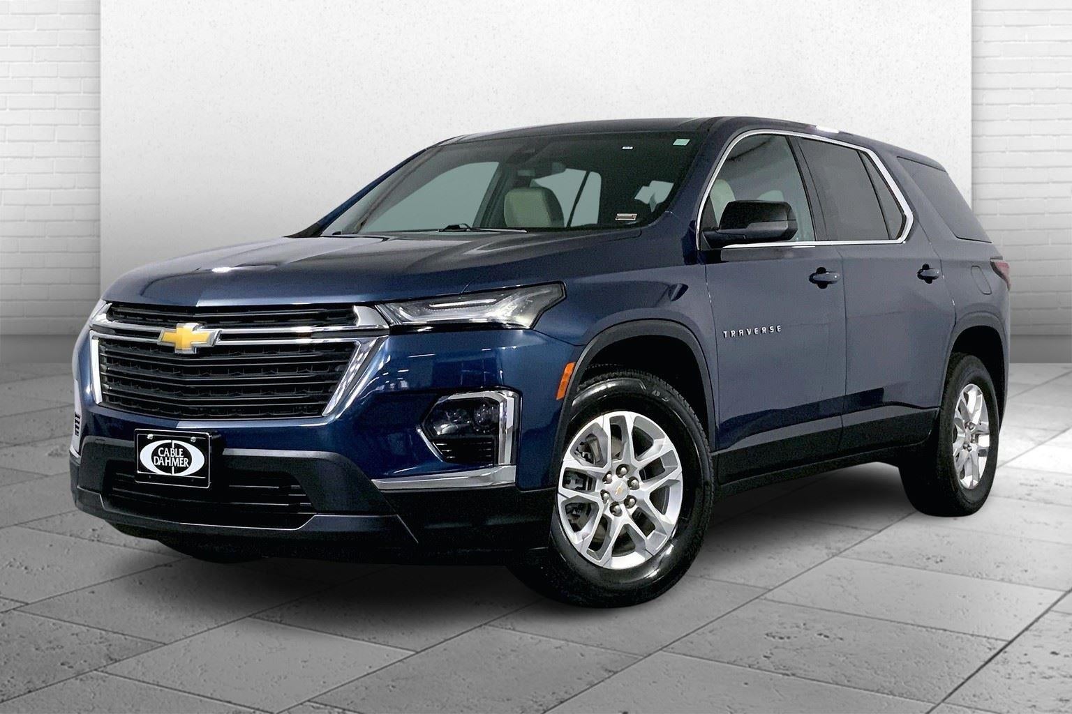 2022 Chevrolet Traverse LS
