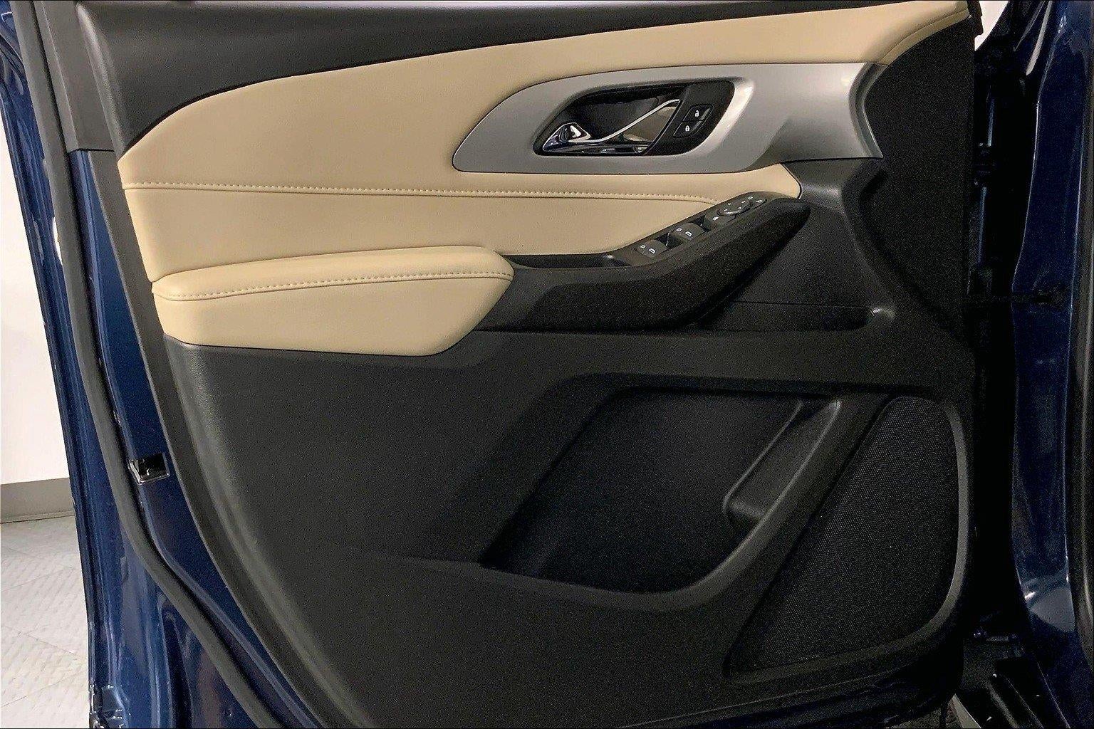 2022 Chevrolet Traverse LS