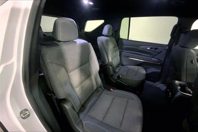 2024 Chevrolet Traverse LT