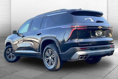 2024 Chevrolet Traverse LT