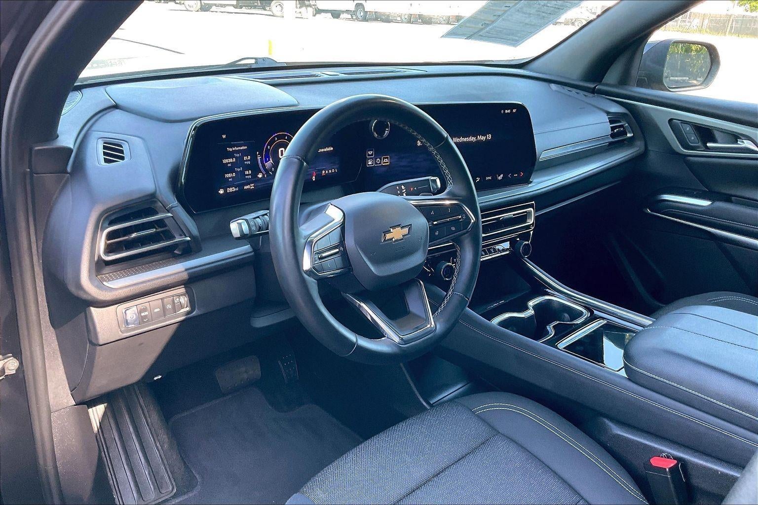 2024 Chevrolet Traverse LT
