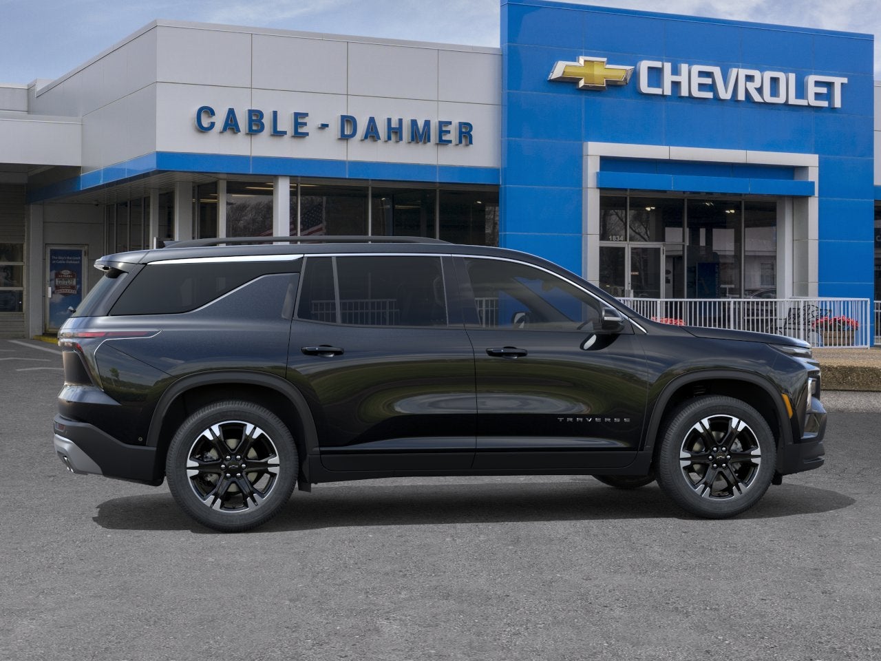 2027 Chevrolet Traverse LT