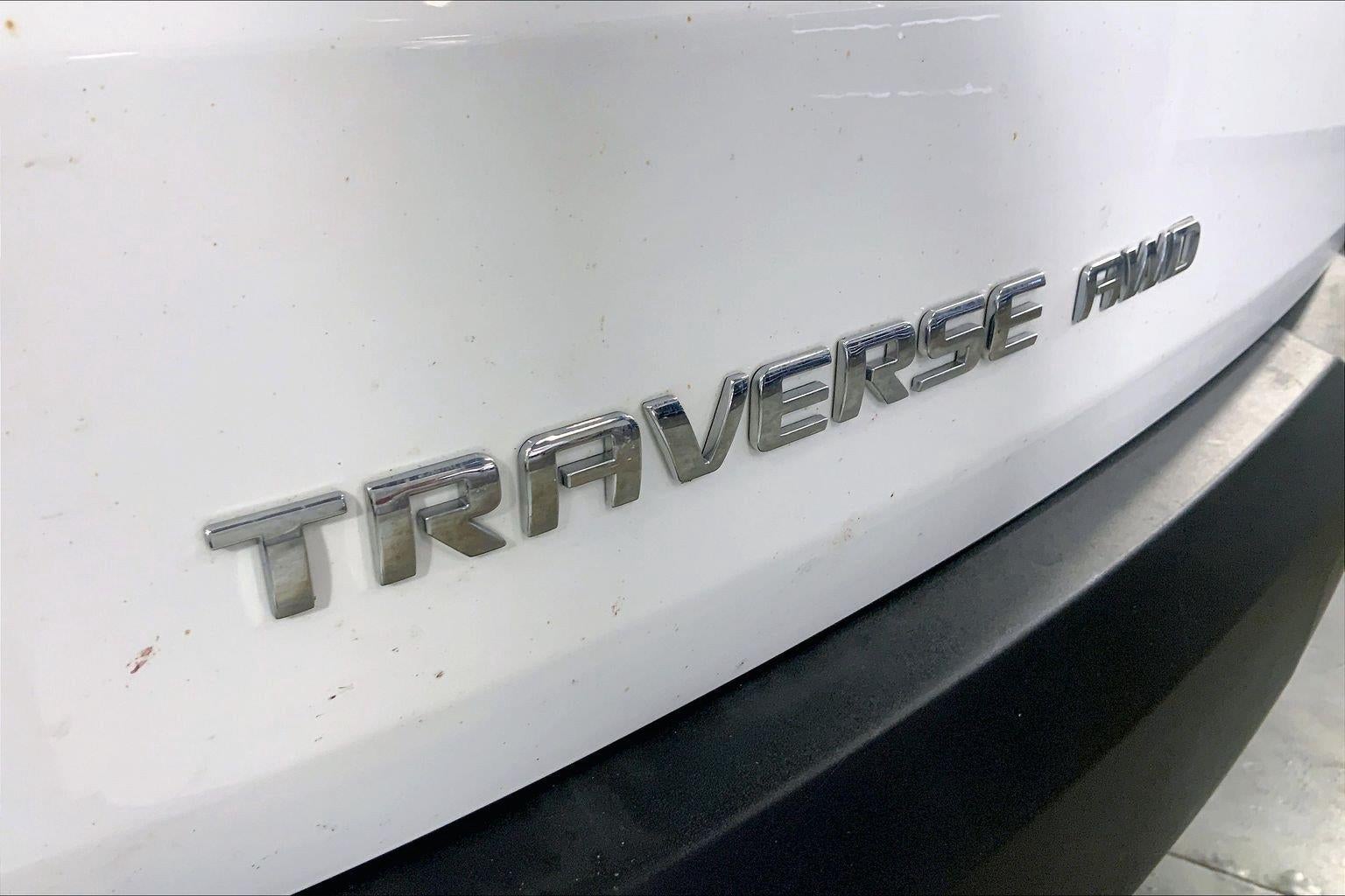 2023 Chevrolet Traverse LT Cloth