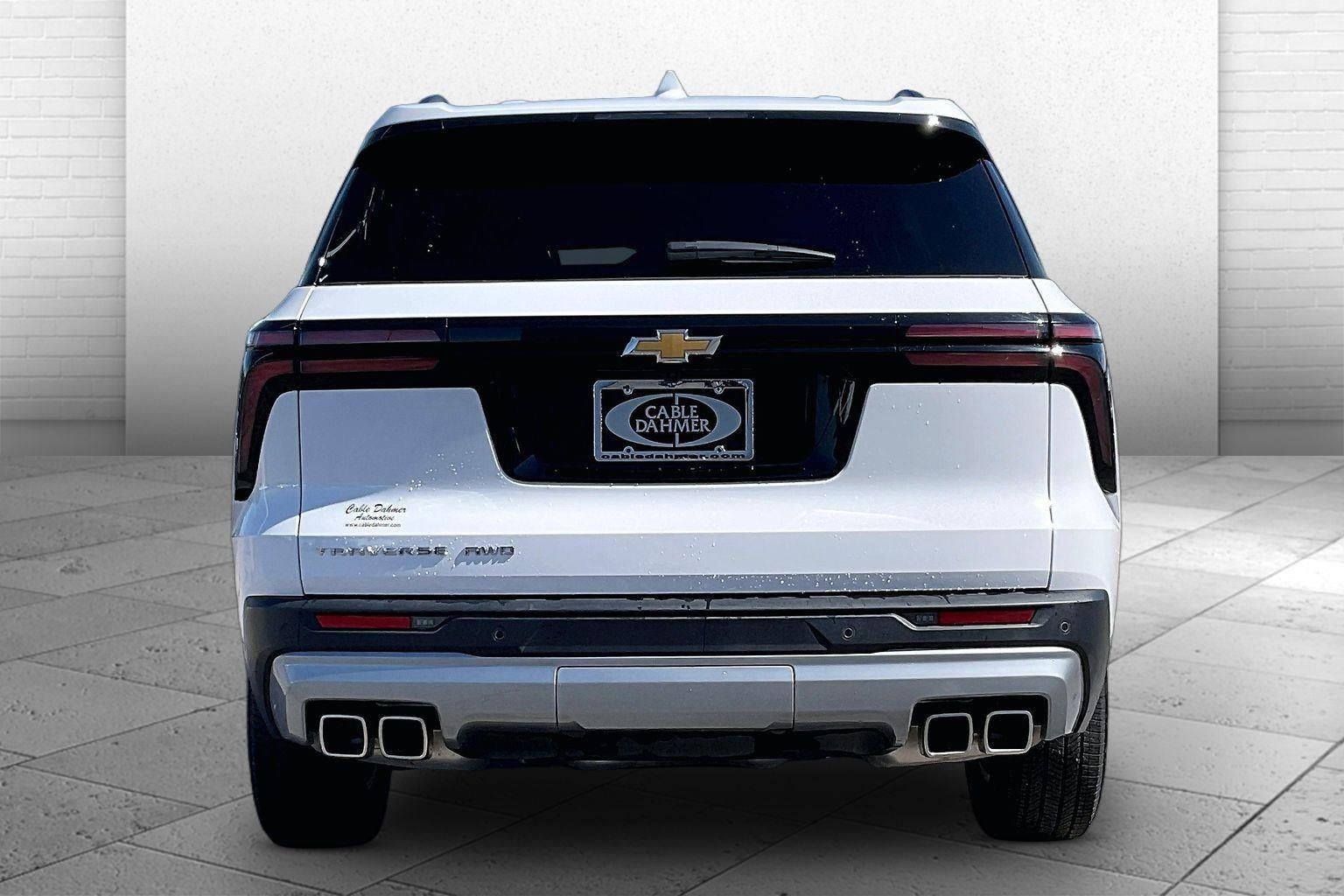 2025 Chevrolet Traverse LT