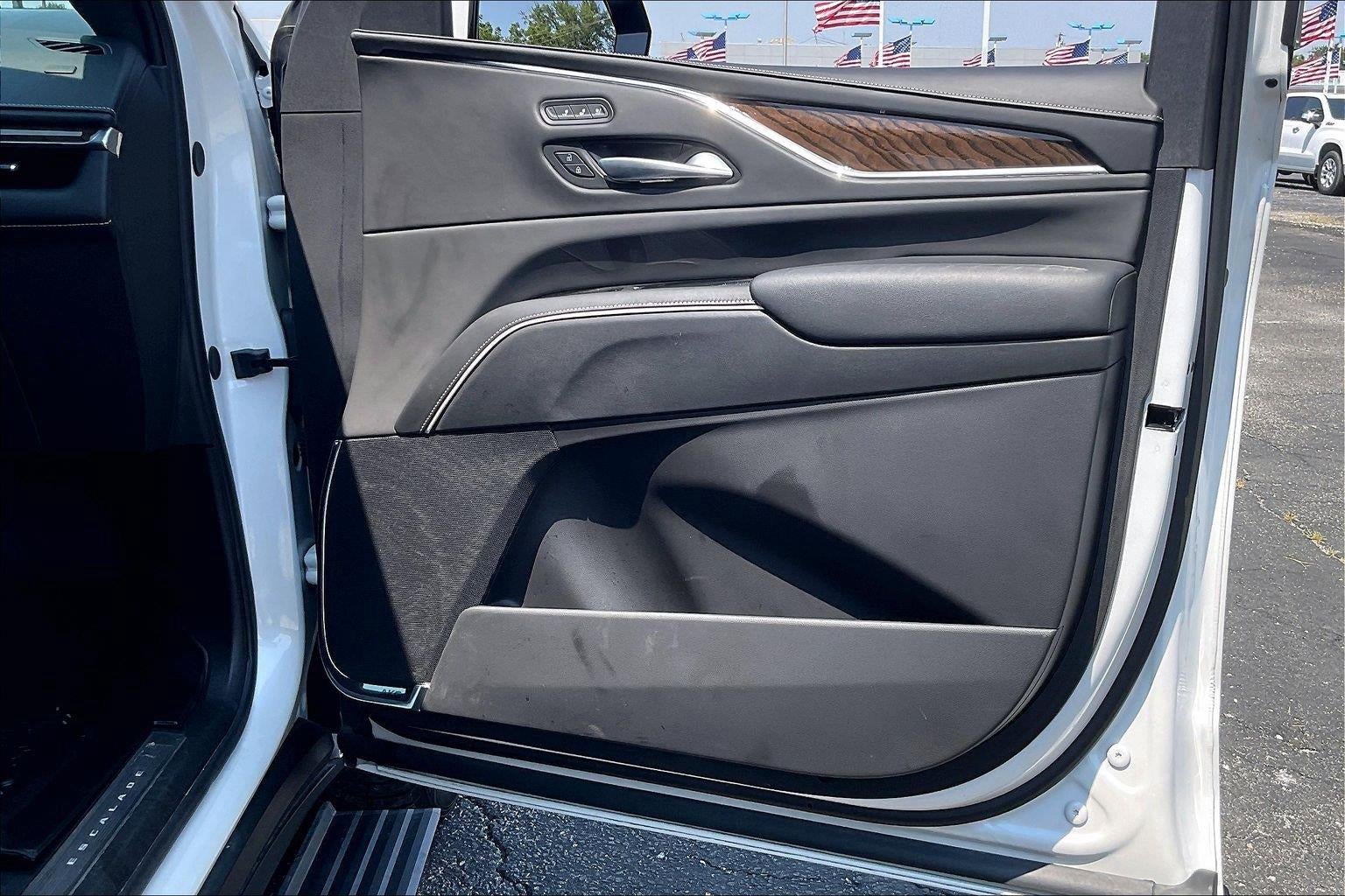 2024 Cadillac Escalade Sport Platinum