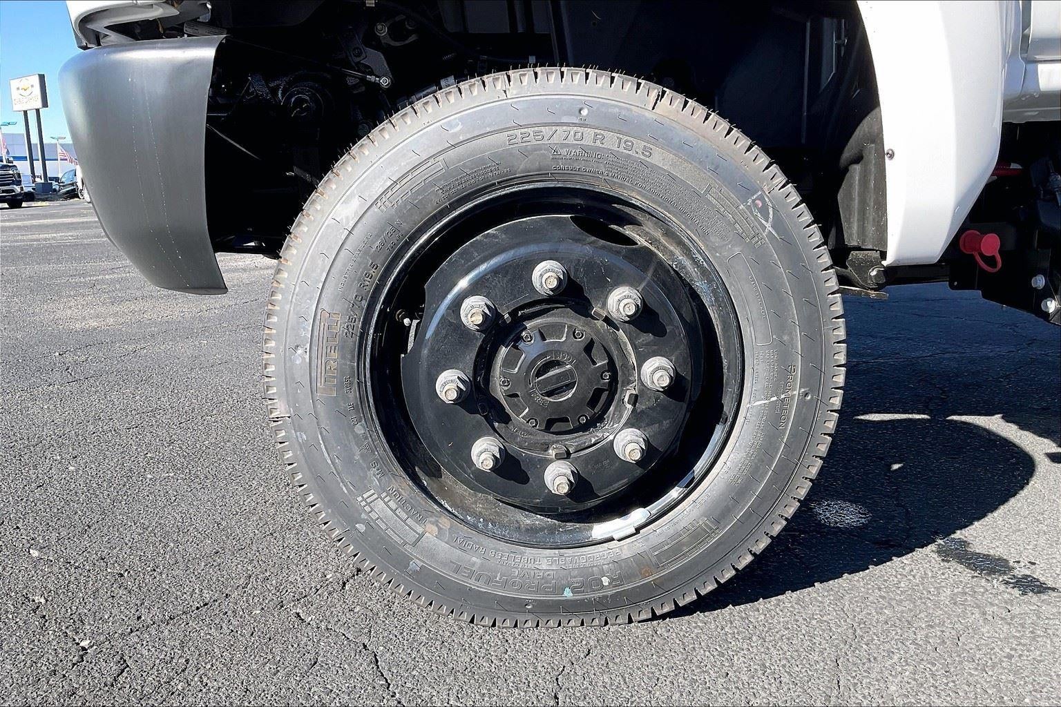 2024 Chevrolet Silverado 5500 HD Work Truck