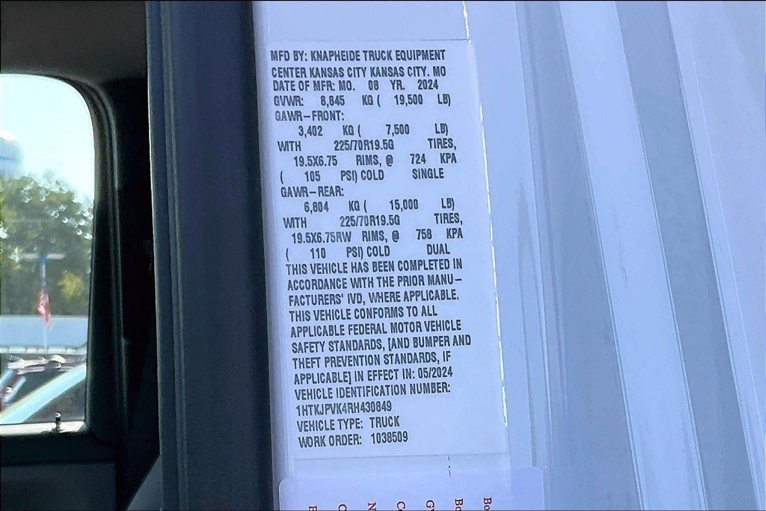 2024 Chevrolet Silverado 5500 HD Work Truck