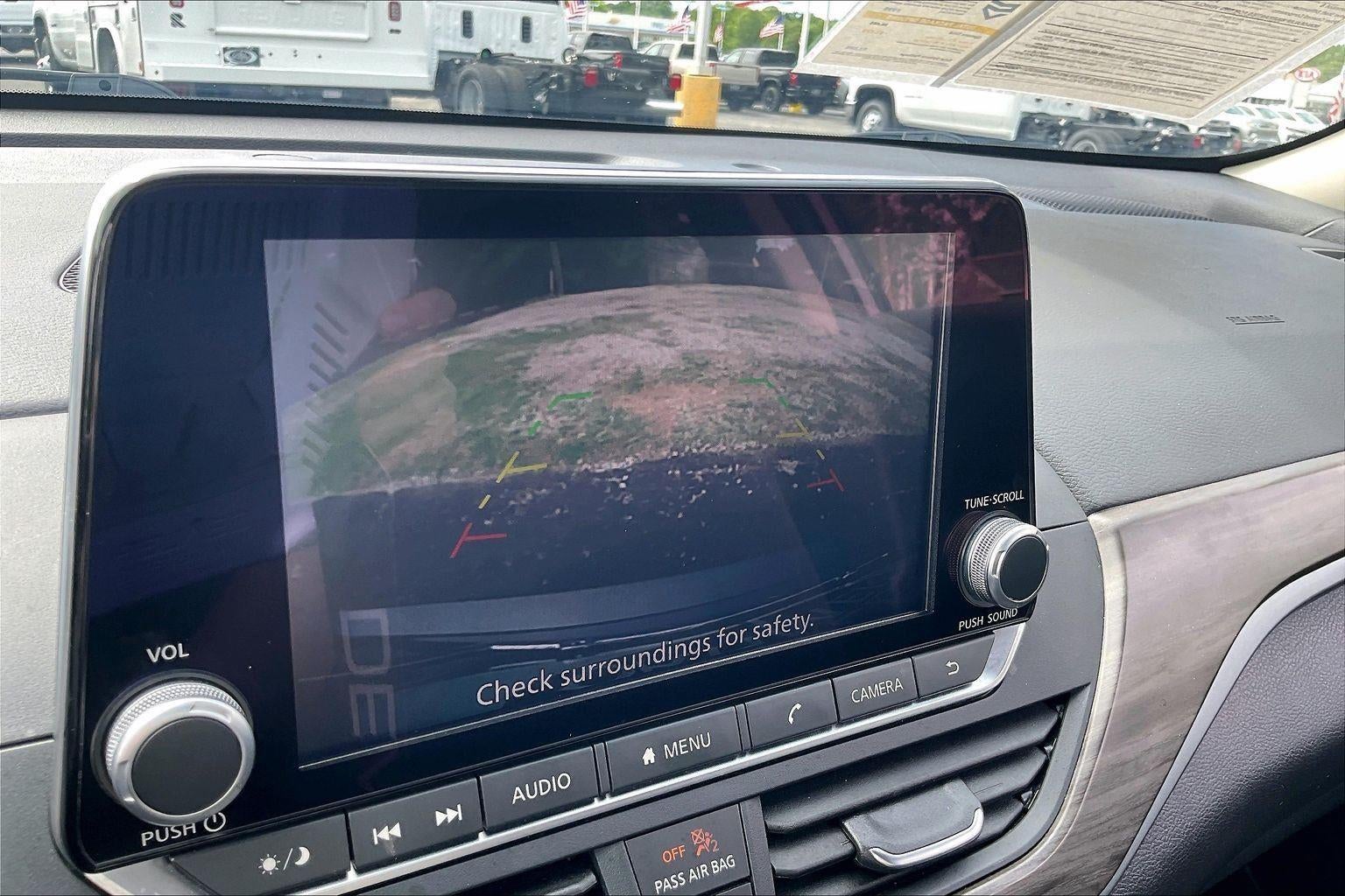 2025 Nissan Altima SV