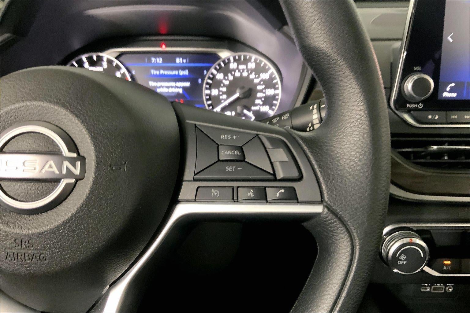 2025 Nissan Altima SV